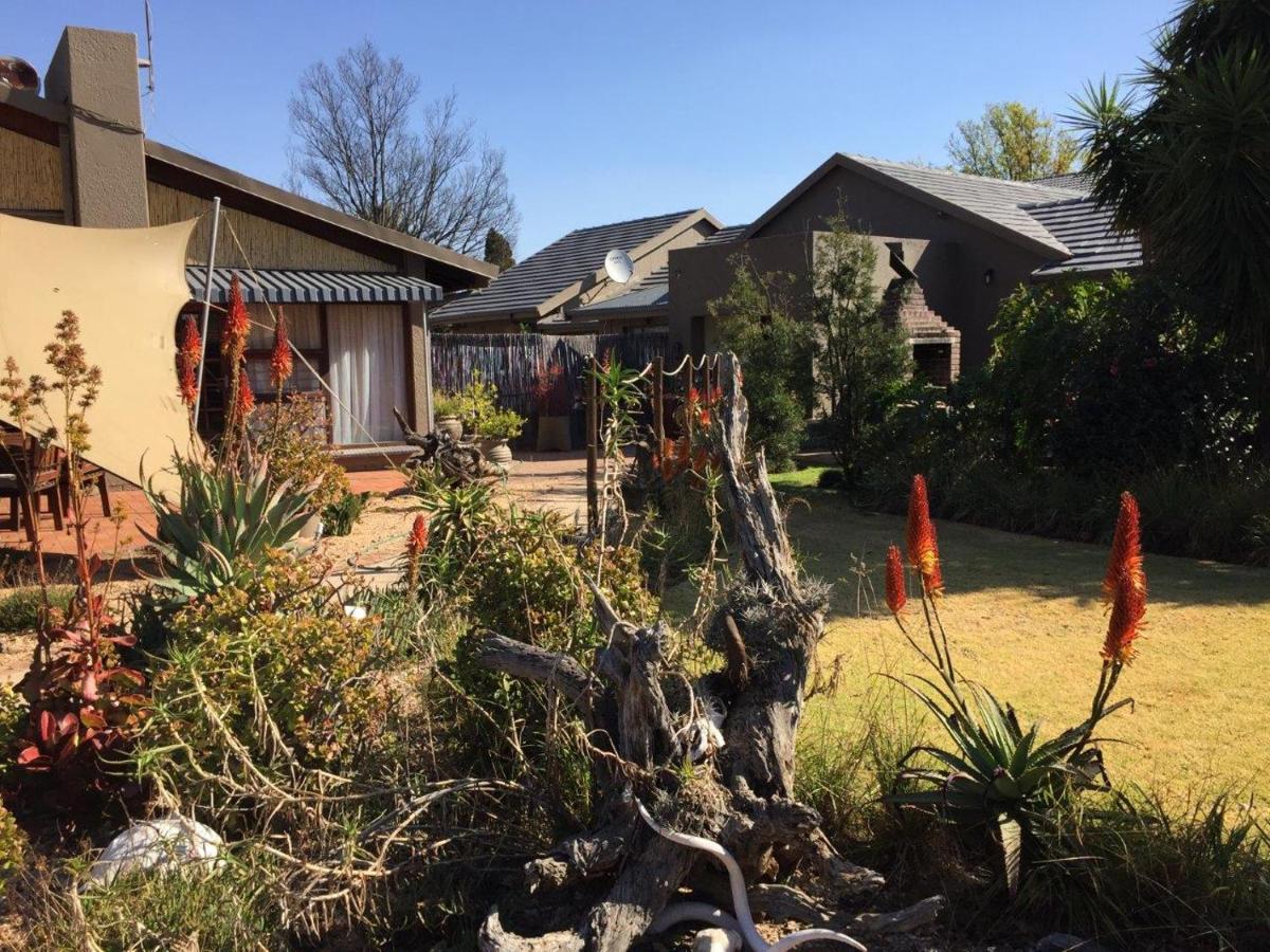 Afton Safari Lodge Kempton Park Bagian luar foto