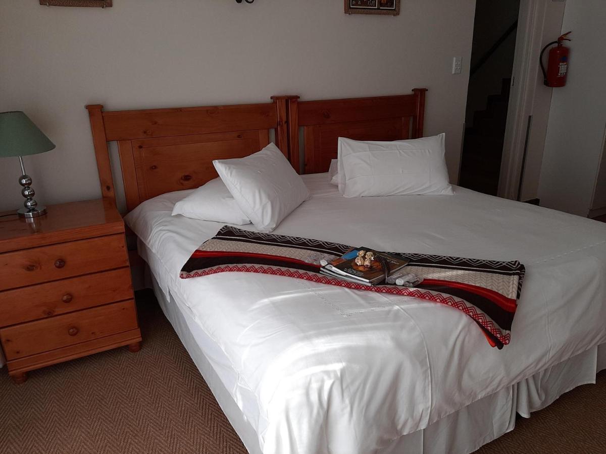 Afton Safari Lodge Kempton Park Bagian luar foto